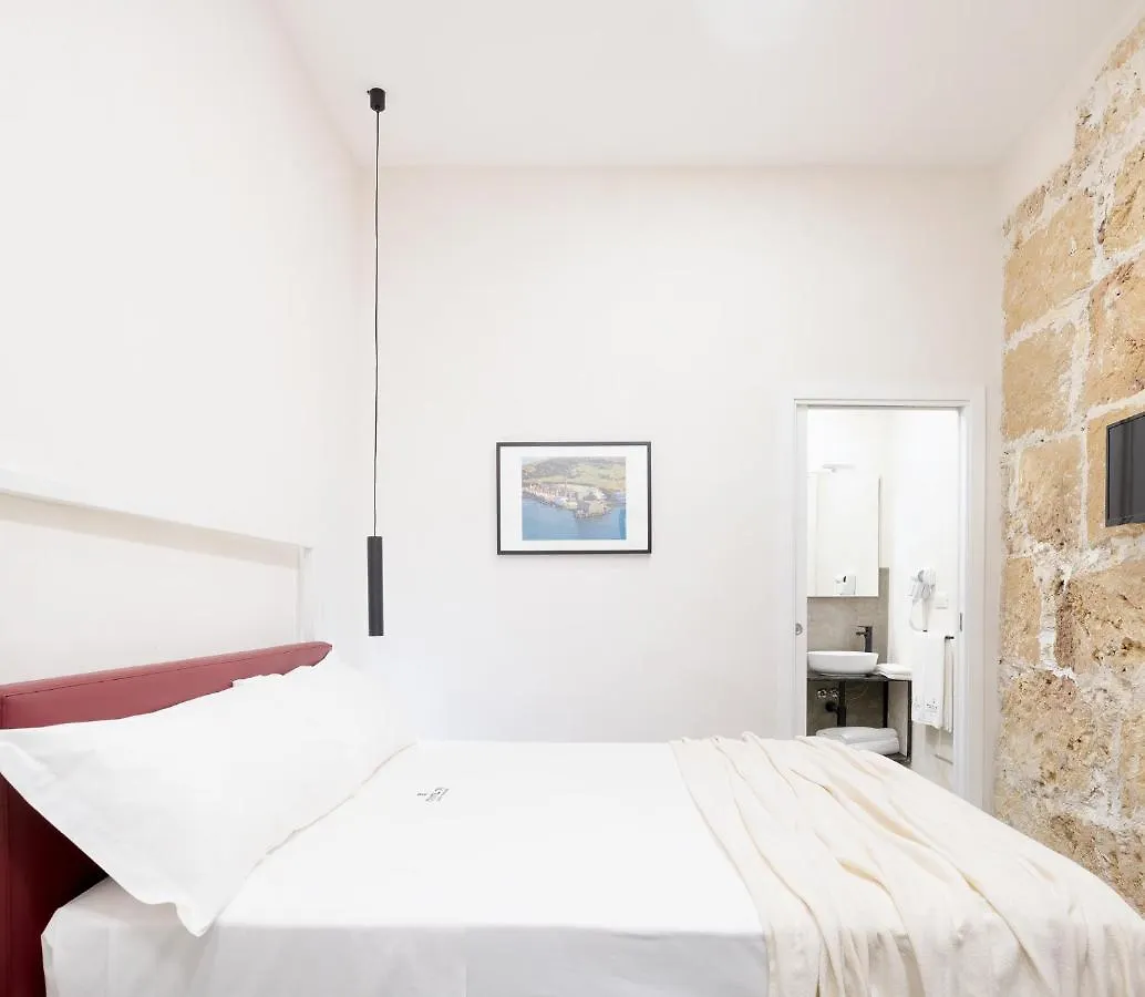 Mymoon Neas Bed & Breakfast Noto Italy